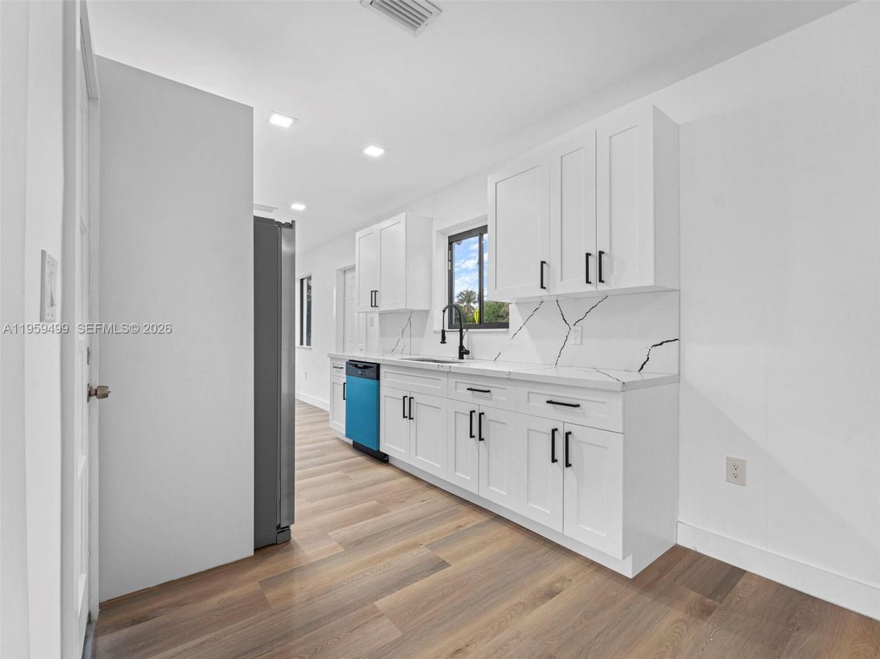 14545 Garden Dr, Miami, FL 33168 Photo