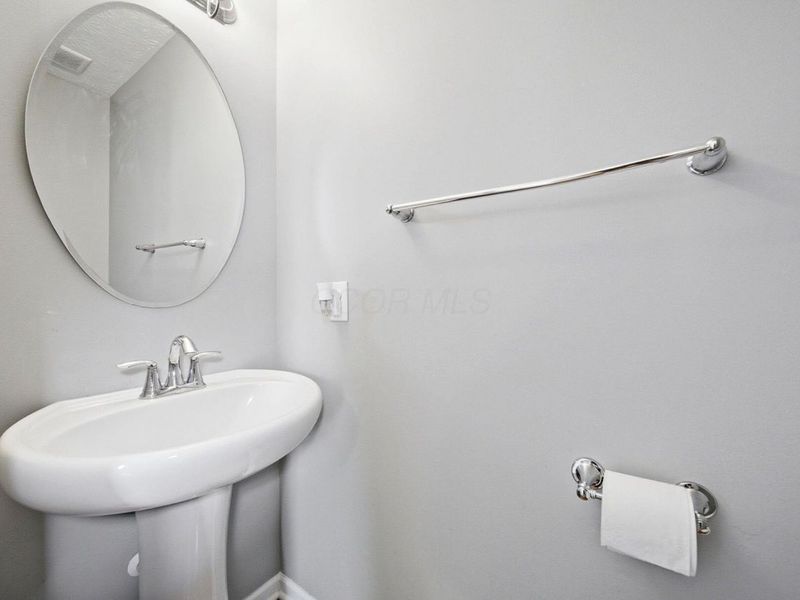 5719 Cruiser Avenue Avenue, Groveport, OH 43125 Photo 25