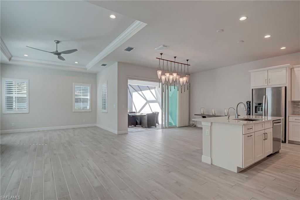 9087 Saint Lucia Dr, Naples, FL 34114 Photo