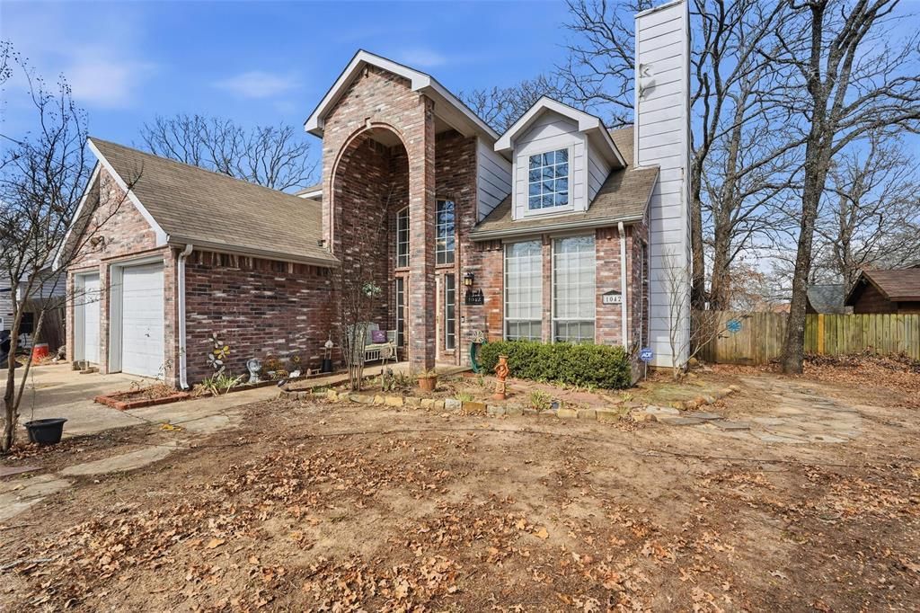 1042 Crestline, West Tawakoni, TX 75474 Main Photo