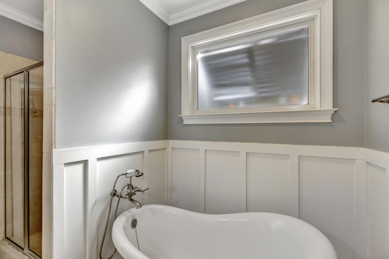 1050 Phillips Park Drive Photo 17