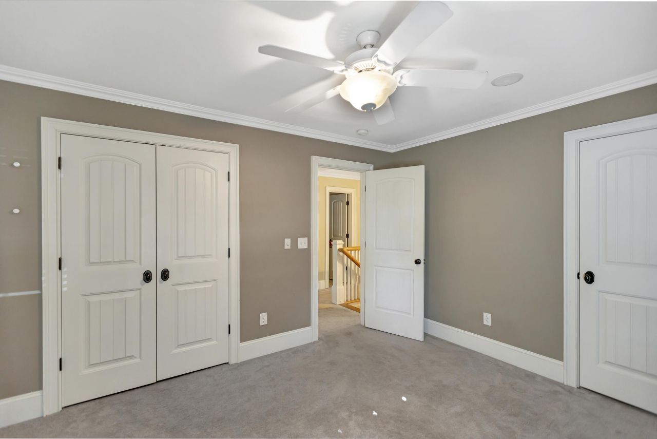 1050 Phillips Park Drive Photo 26