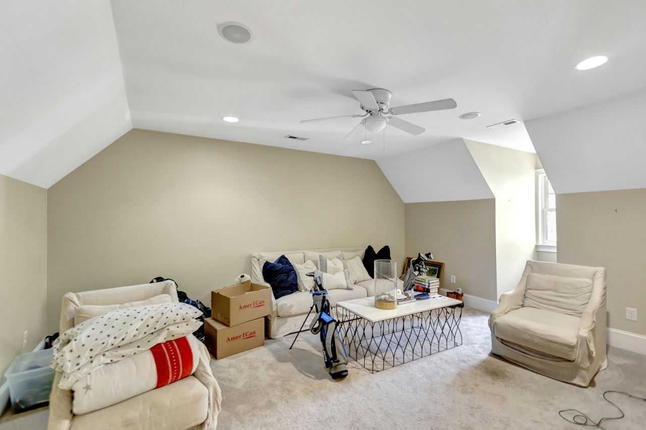 1050 Phillips Park Drive Photo 27