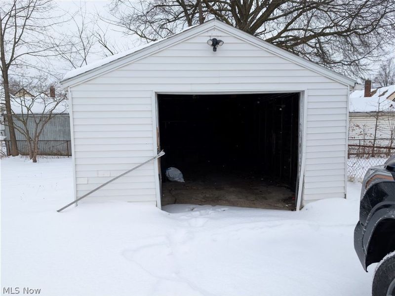 637 E Wilbeth Road, Akron, OH 44306 Photo 6