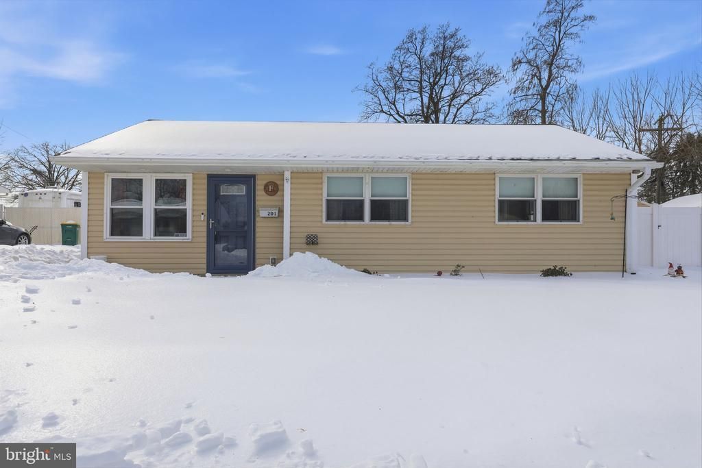 201 Allendale Drive, Morrisville, PA 19067 Main Photo