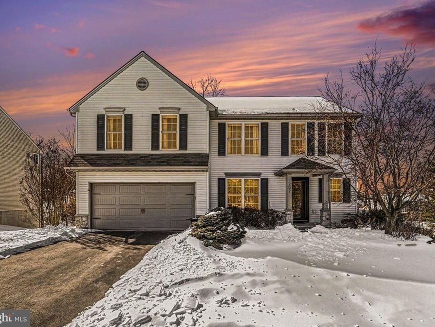 207 Edenderry Way, Enola, PA 17025 Main Photo