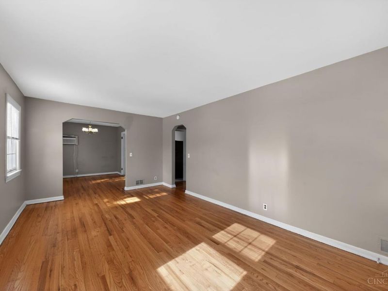 1938 Waltham Avenue, North College Hill, OH 45239 Photo 11