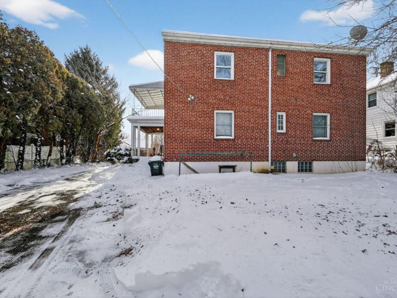 1938 Waltham Avenue, North College Hill, OH 45239 Photo 3