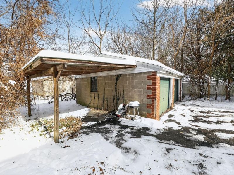 1938 Waltham Avenue, North College Hill, OH 45239 Photo 5