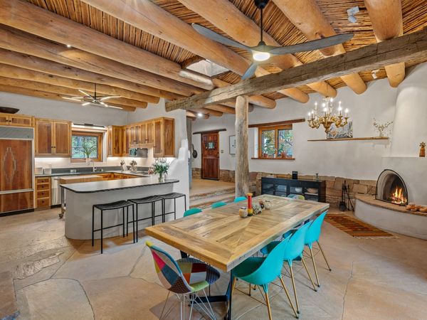 1330 Bishops Lodge Road, Santa Fe, NM 87506