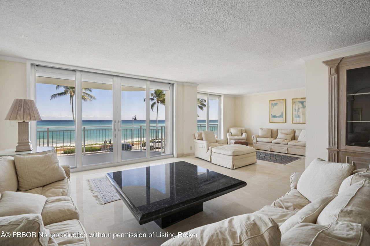 100 Worth Avenue, Unit 310, Palm Beach, FL 33480 Photo