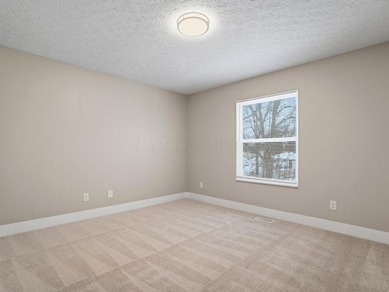 5018 Charming Court, Columbus, OH 43231 Photo 23