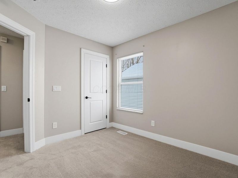 5018 Charming Court, Columbus, OH 43231 Photo 34