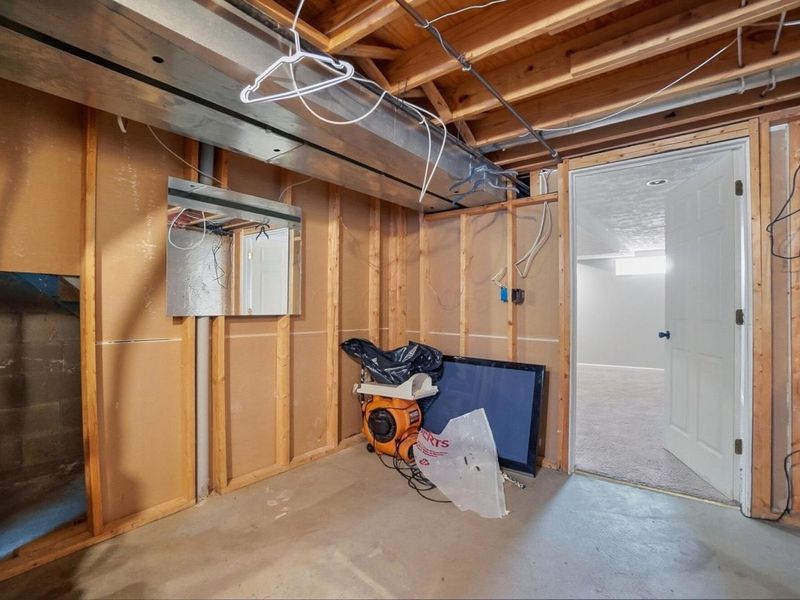 5018 Charming Court, Columbus, OH 43231 Photo 42