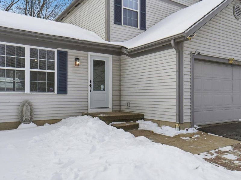 5018 Charming Court, Columbus, OH 43231 Photo 5