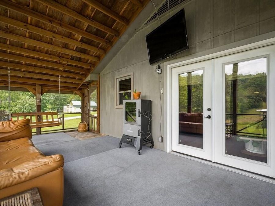 Property Image 43