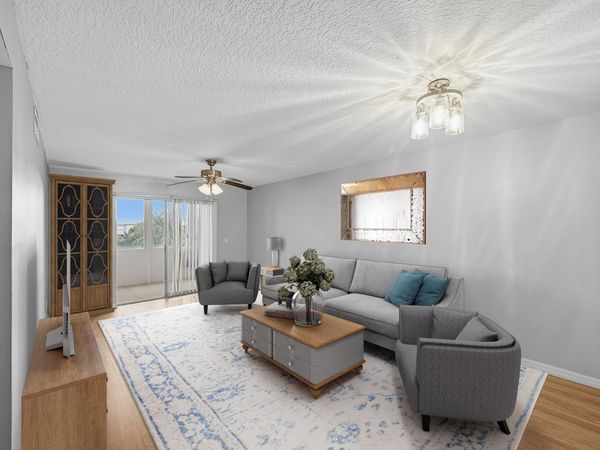 130 NE 26th Avenue, Unit 4090, Boynton Beach, FL 33435