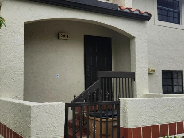 2012 Congressional Way, Deerfield Beach, FL 33442