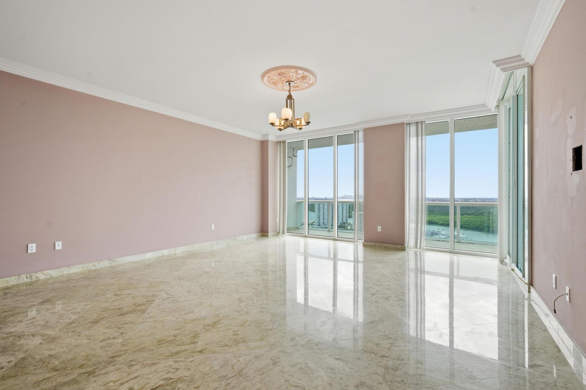 16500 Collins Avenue, Unit Ts-3, Sunny Isles Beach, FL 33160 Photo