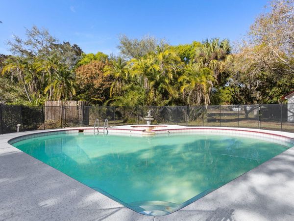 2902 Grove Drive, Fort Pierce, FL 34981