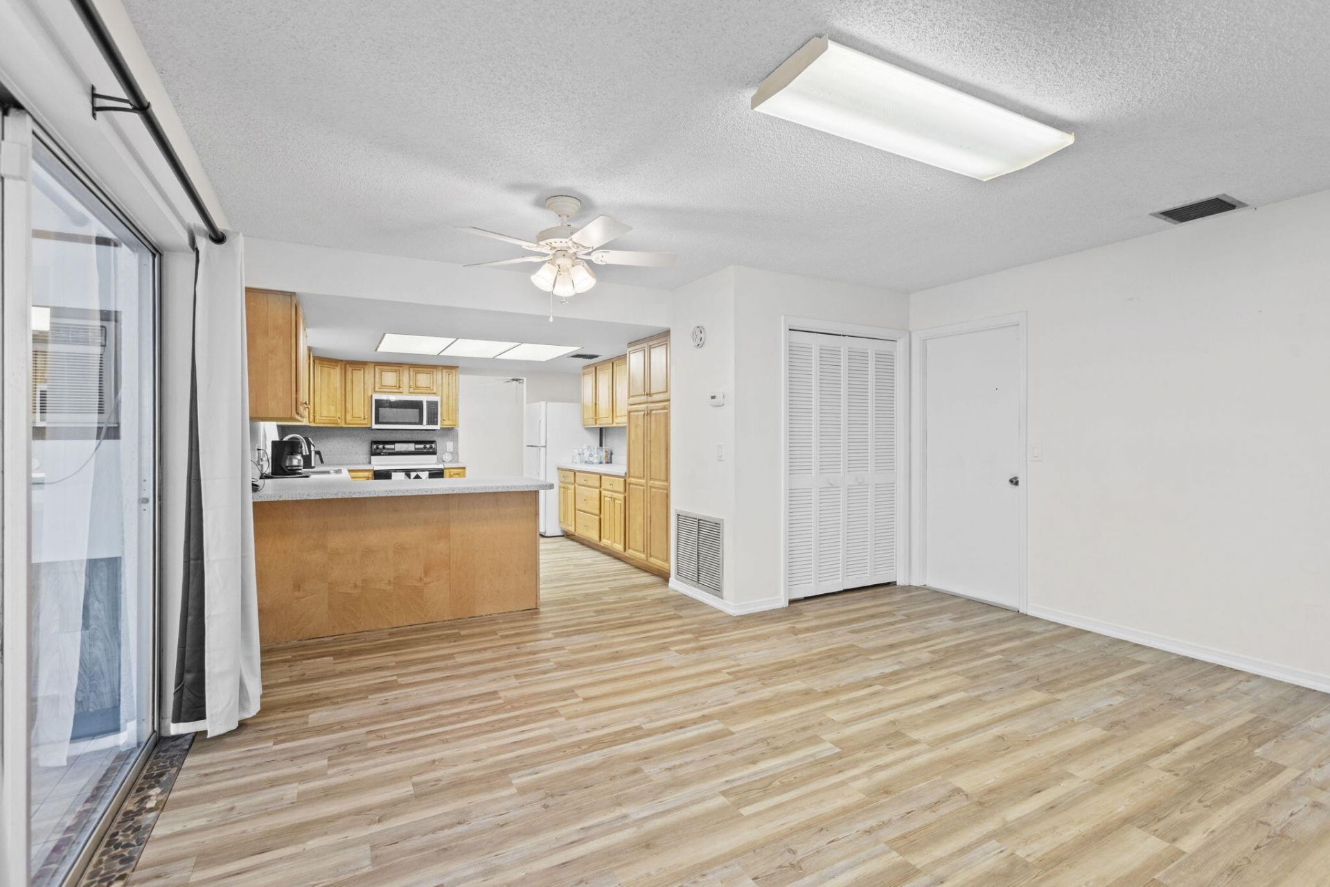 2902 Grove Drive, Fort Pierce, FL 34981 Photo