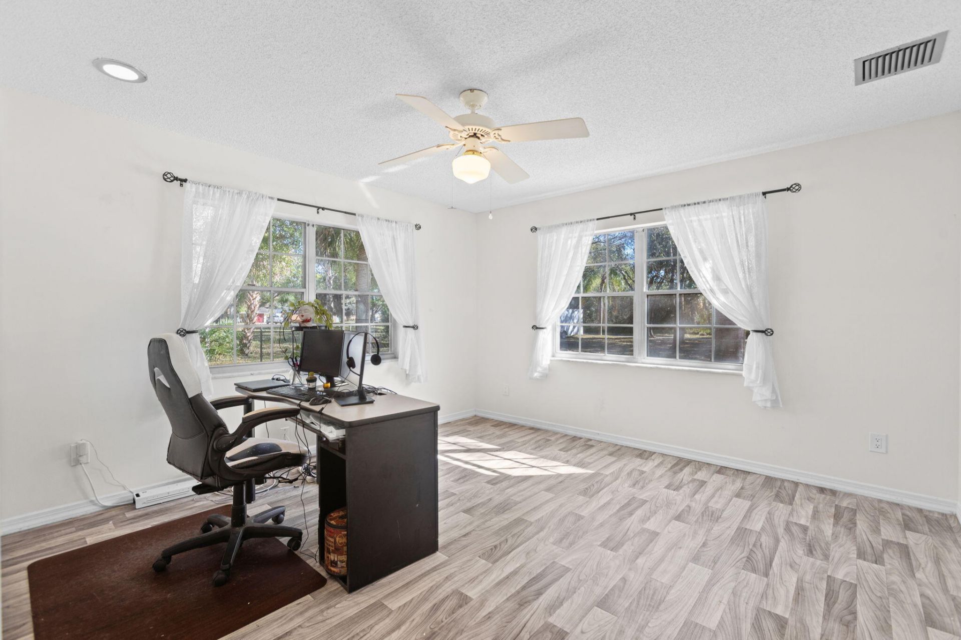 2902 Grove Drive, Fort Pierce, FL 34981 Photo