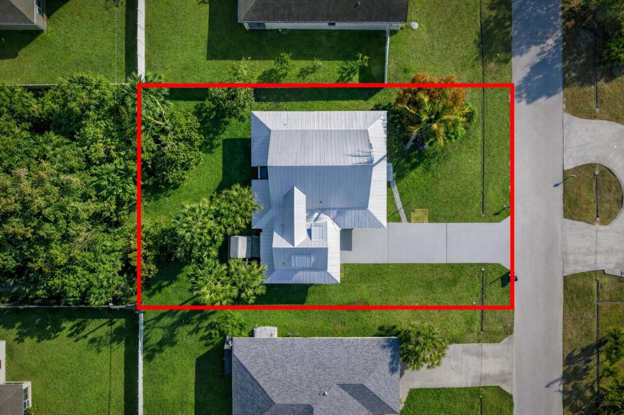 4581 SW Uleta Street, Port Saint Lucie, FL 34953 Photo