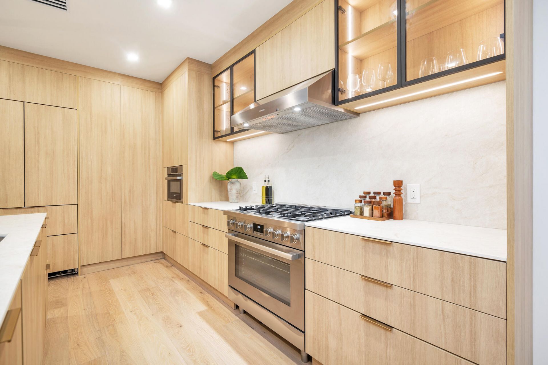 350 Colonial Road, West Palm Beach, FL 33405 Photo