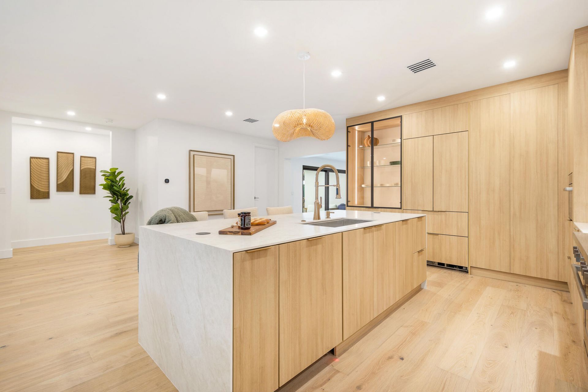 350 Colonial Road, West Palm Beach, FL 33405 Photo