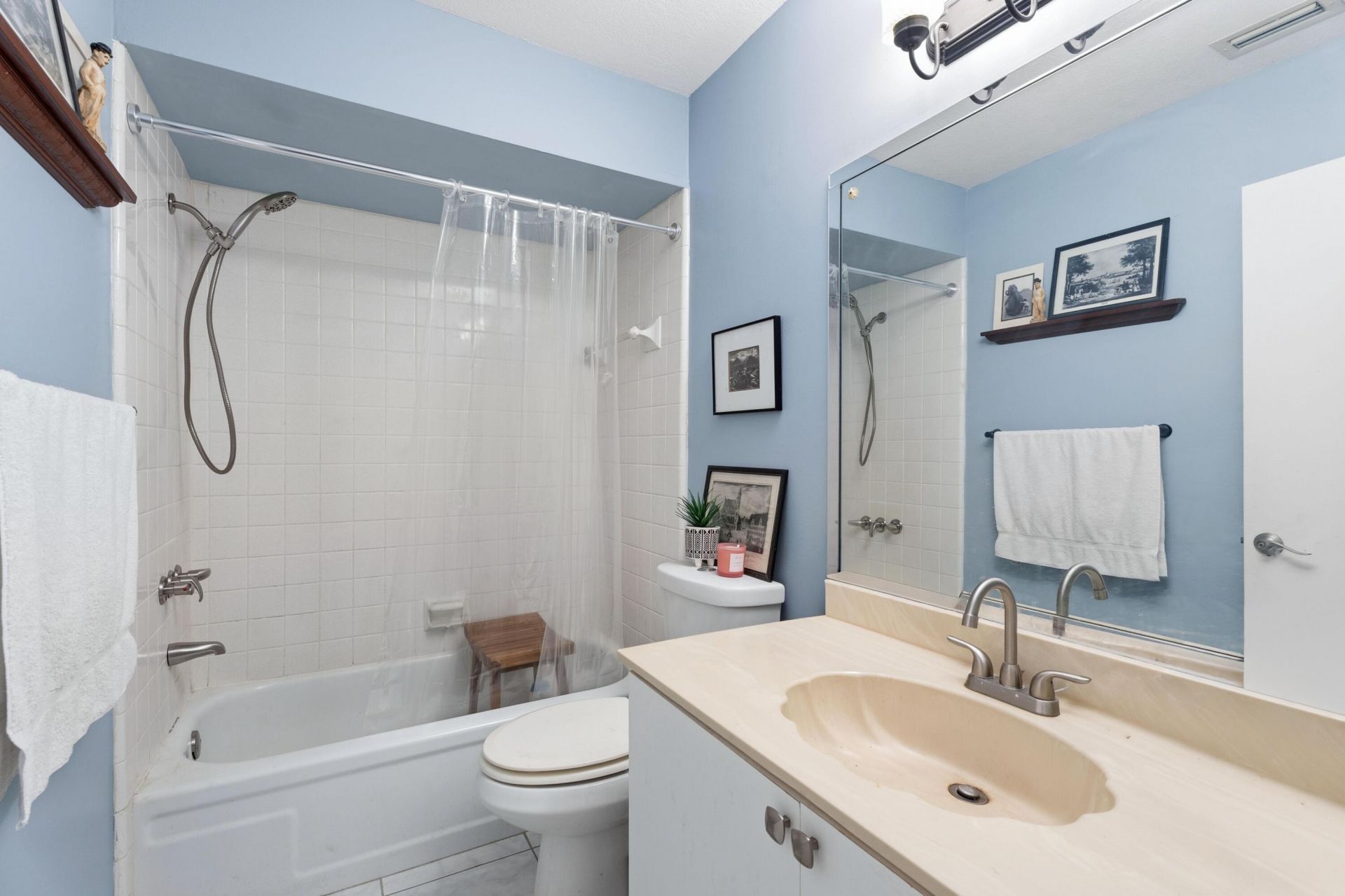 464 SE Asbury Lane, Port Saint Lucie, FL 34983 Photo