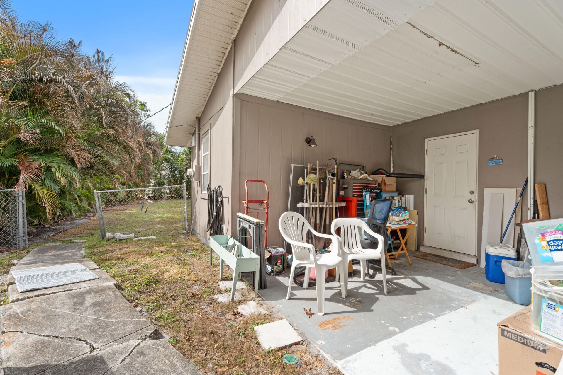 464 SE Asbury Lane, Port Saint Lucie, FL 34983 Photo