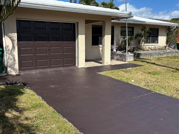 7105 NW 57TH CT, Tamarac, FL 33321