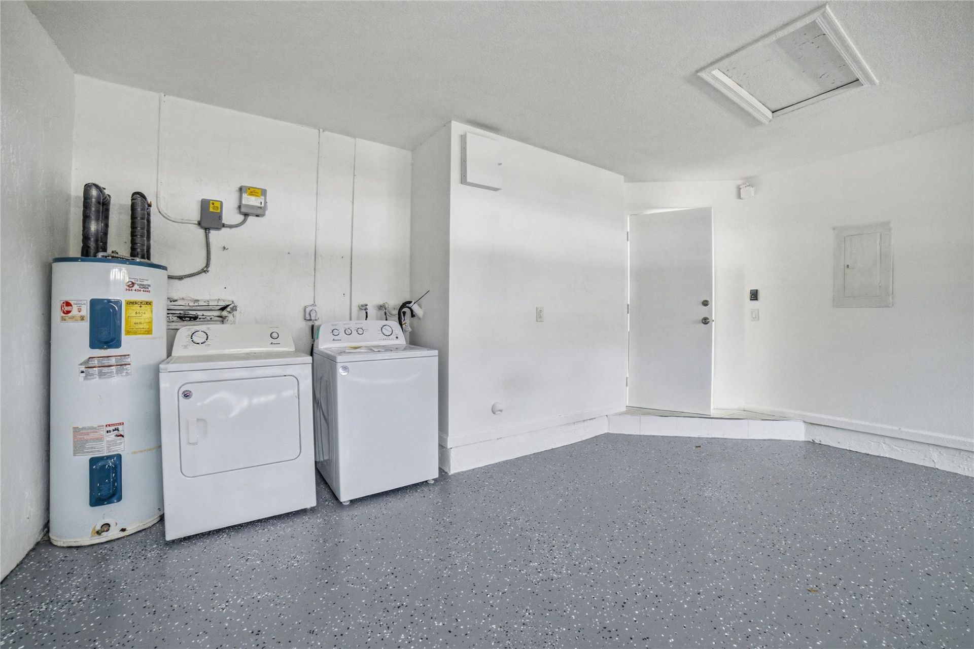 711 NW 182nd Way, Pembroke Pines, FL 33029 Photo