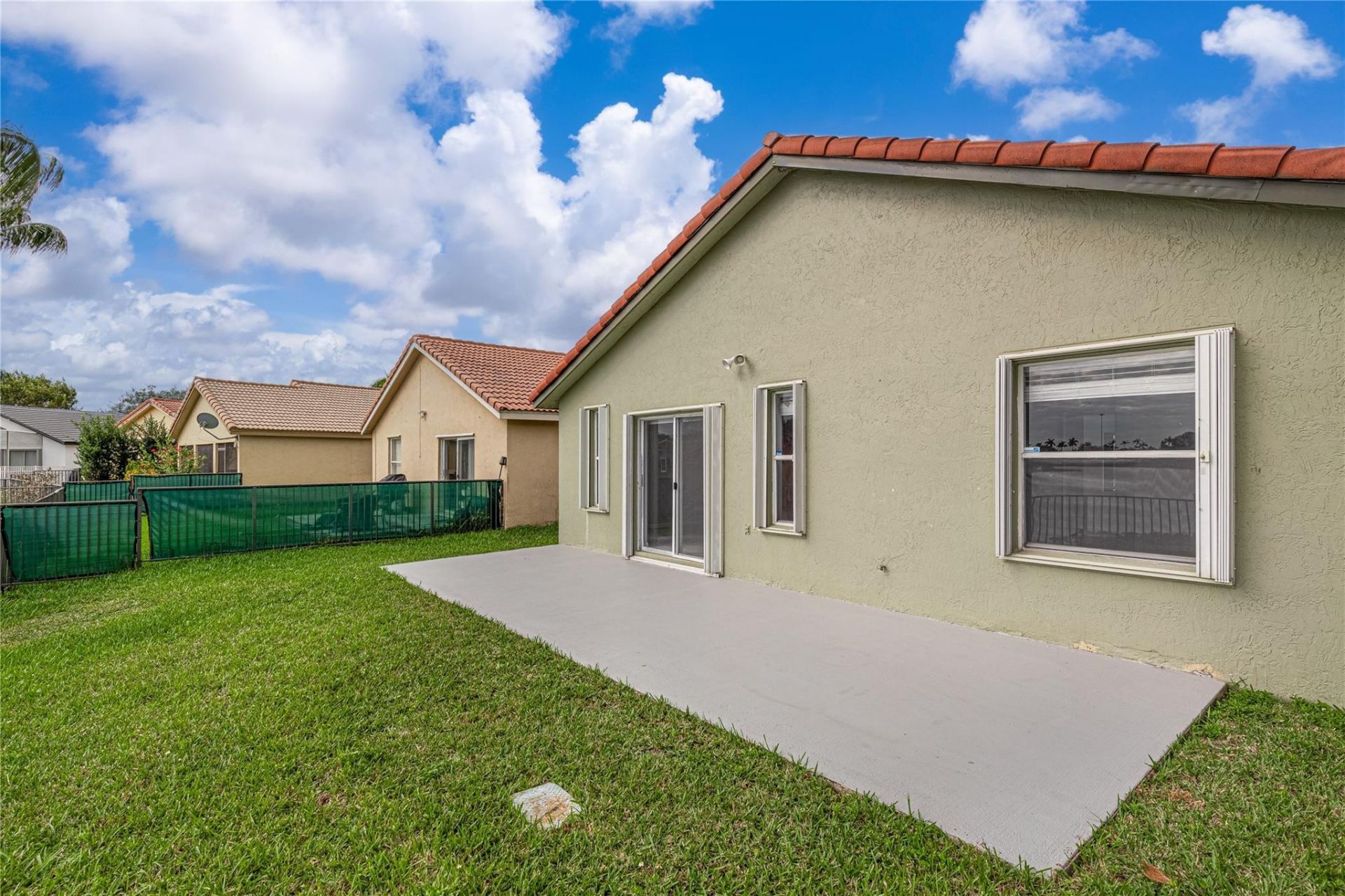 711 NW 182nd Way, Pembroke Pines, FL 33029 Photo