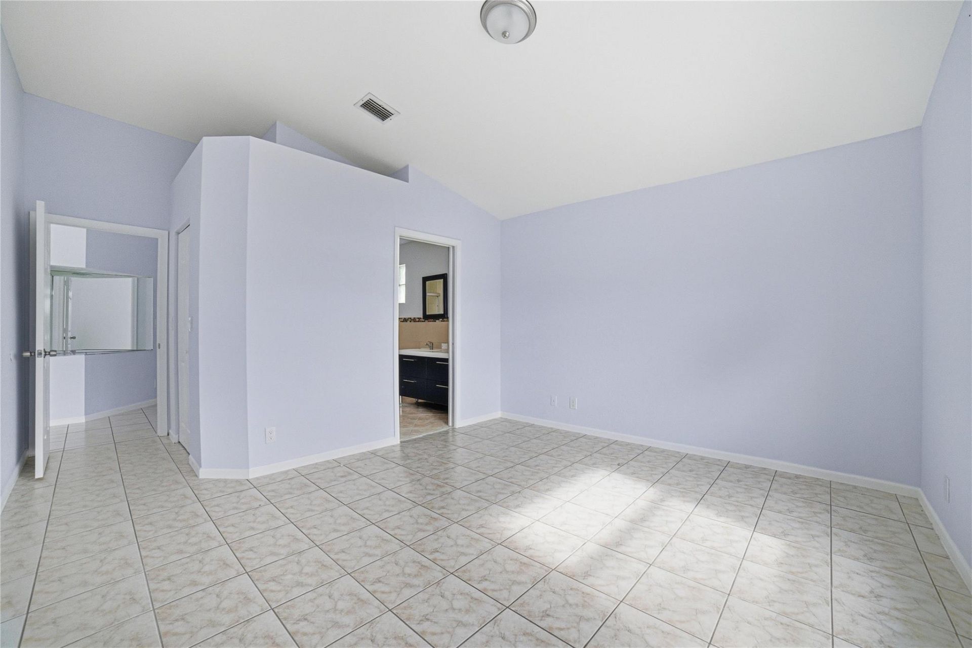 711 NW 182nd Way, Pembroke Pines, FL 33029 Photo