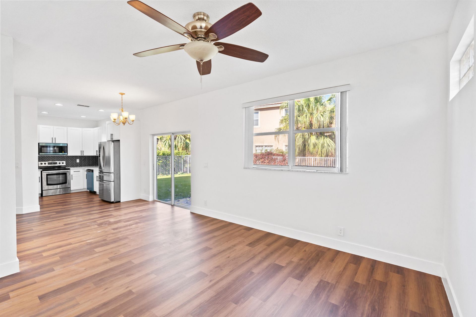 904 NW 126th Avenue, Coral Springs, FL 33071 Photo