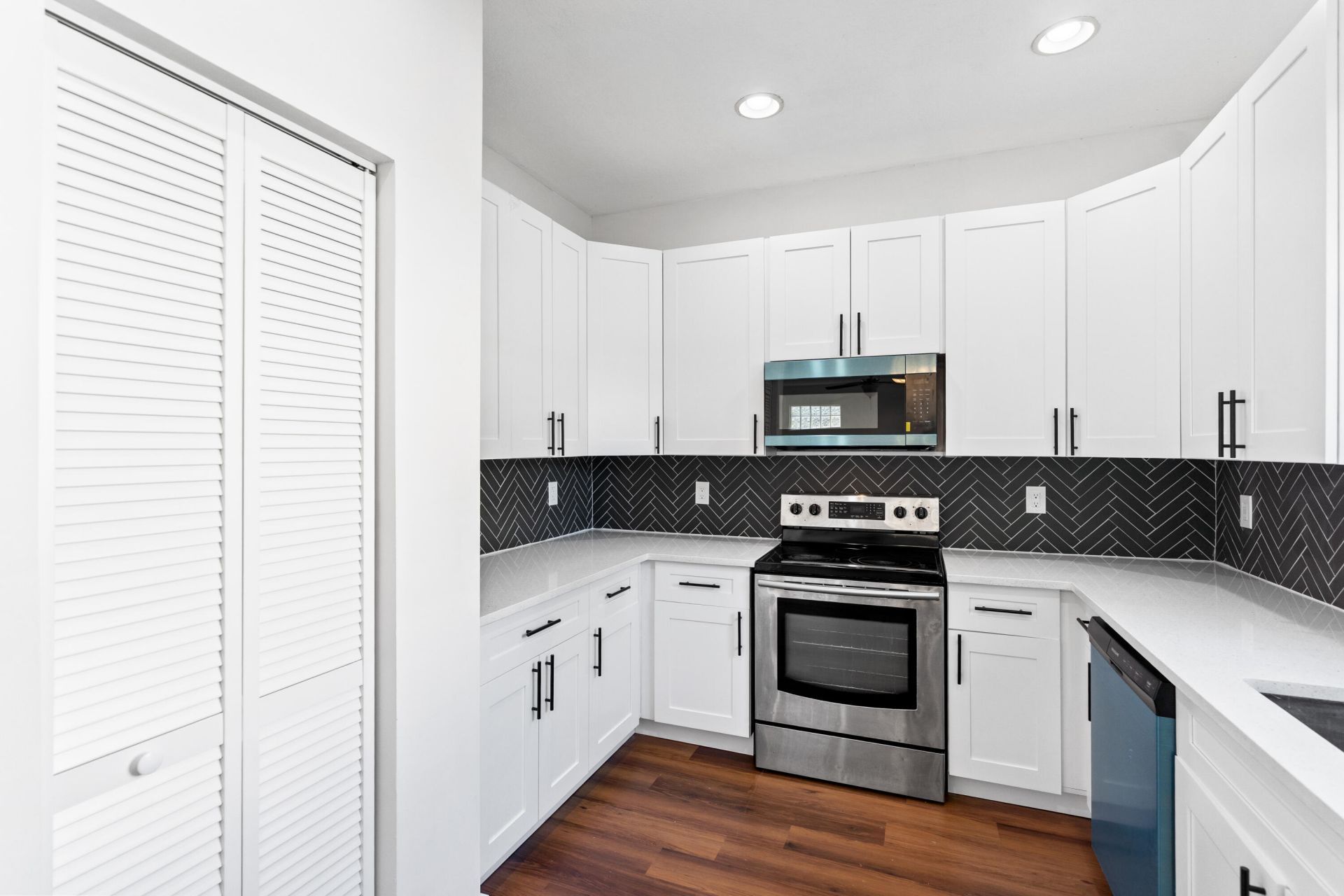 904 NW 126th Avenue, Coral Springs, FL 33071 Photo