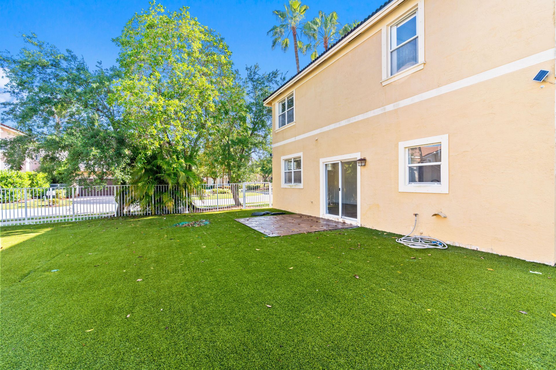 904 NW 126th Avenue, Coral Springs, FL 33071 Photo