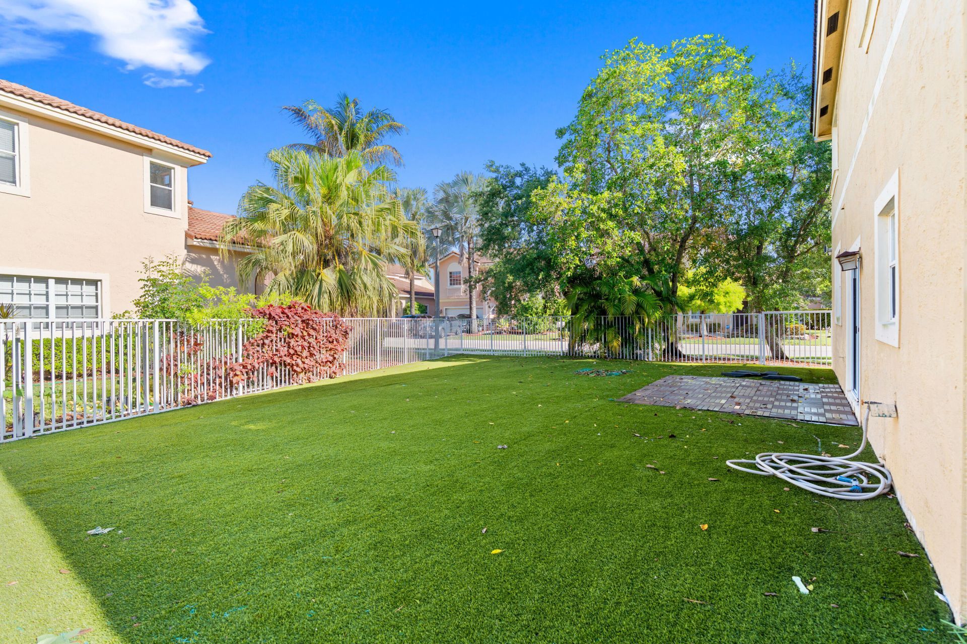 904 NW 126th Avenue, Coral Springs, FL 33071 Photo