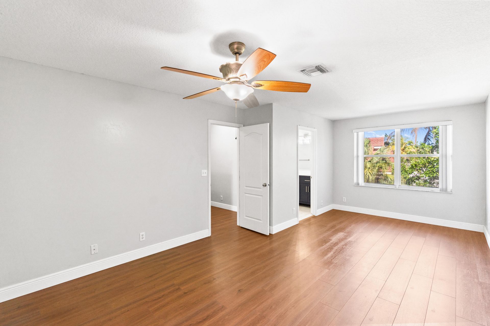 904 NW 126th Avenue, Coral Springs, FL 33071 Photo
