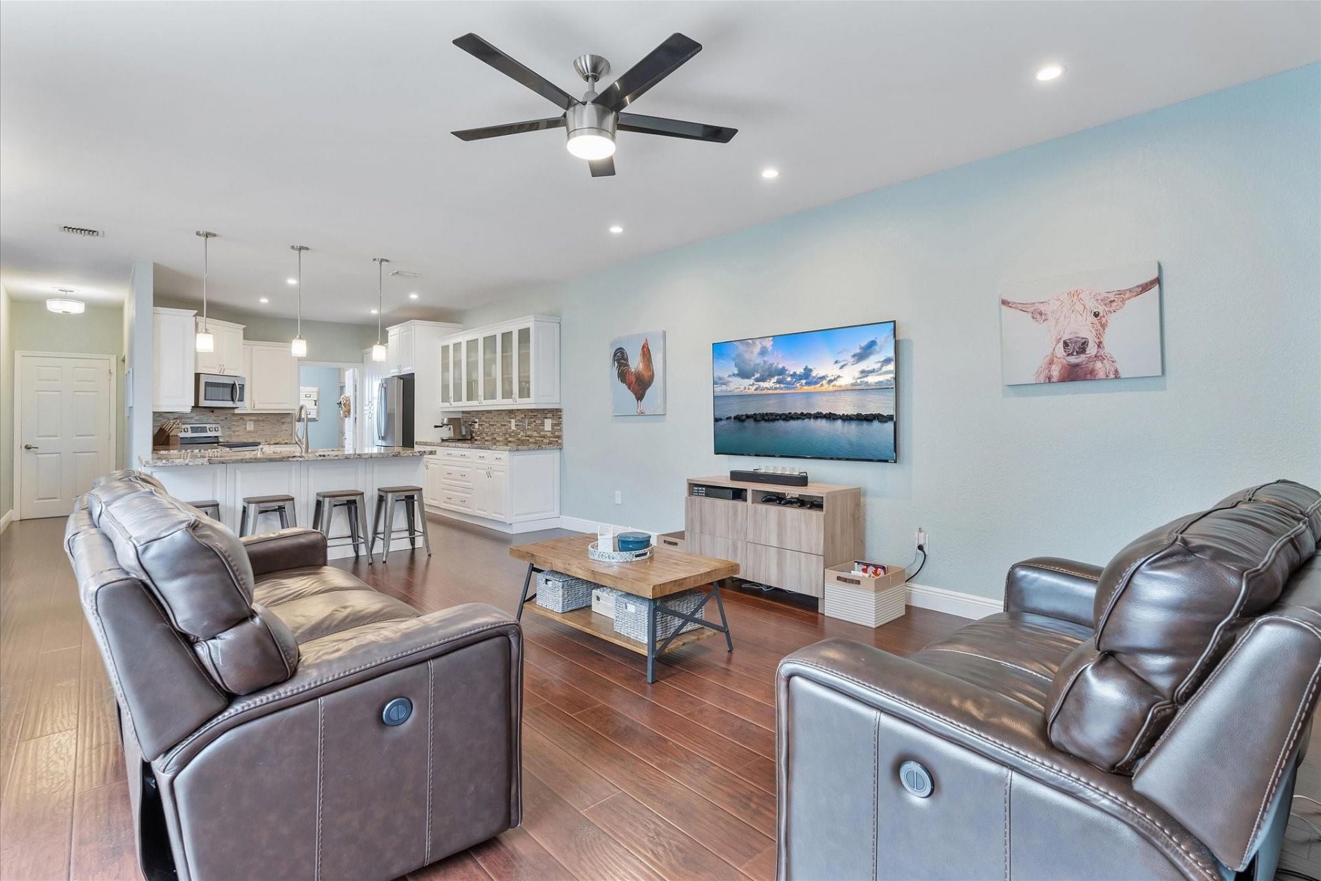 15561 NW 12th Pl, Pembroke Pines, FL 33028 Photo