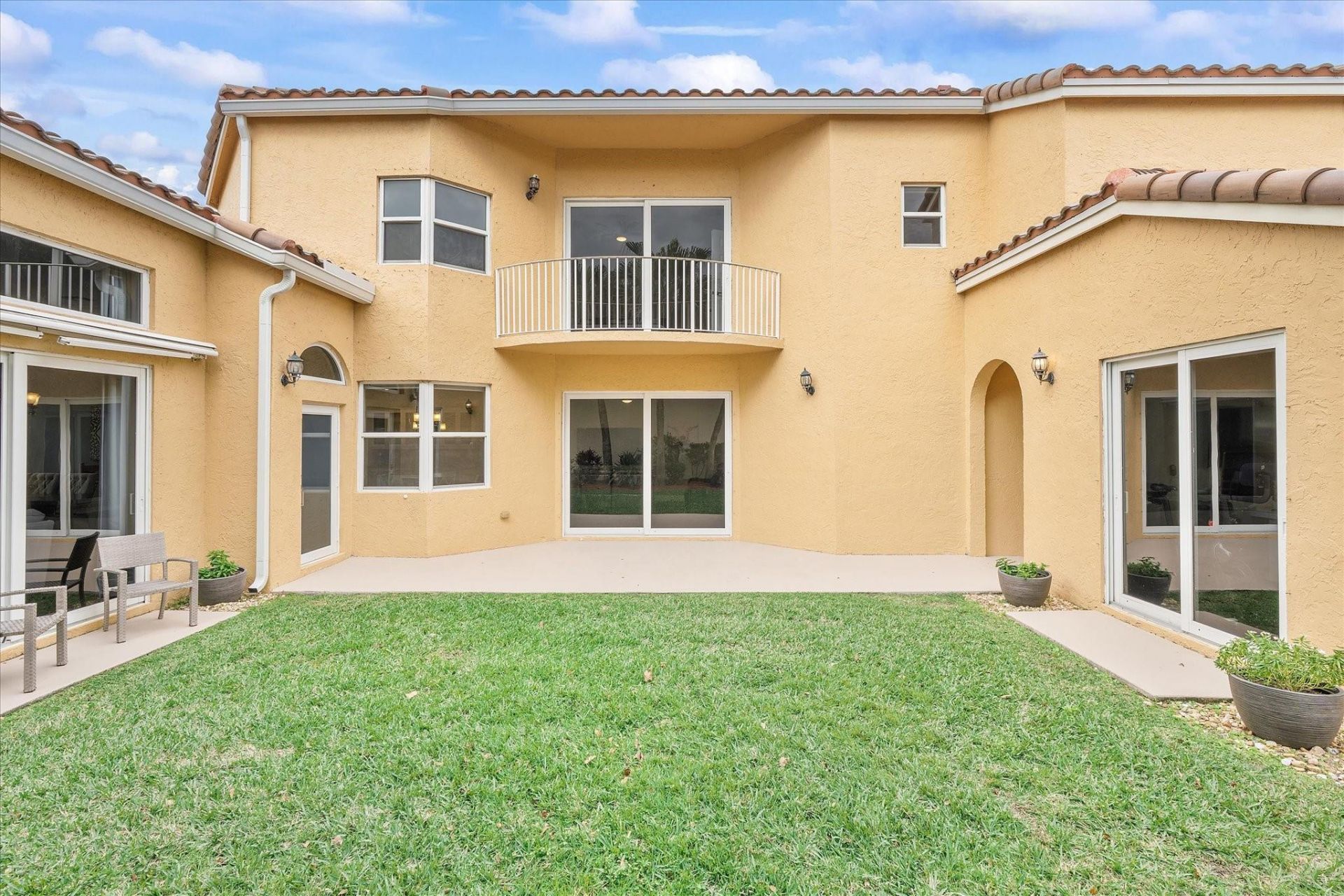 15561 NW 12th Pl, Pembroke Pines, FL 33028 Photo