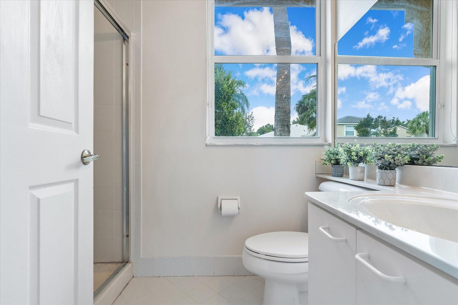 15561 NW 12th Pl, Pembroke Pines, FL 33028 Photo