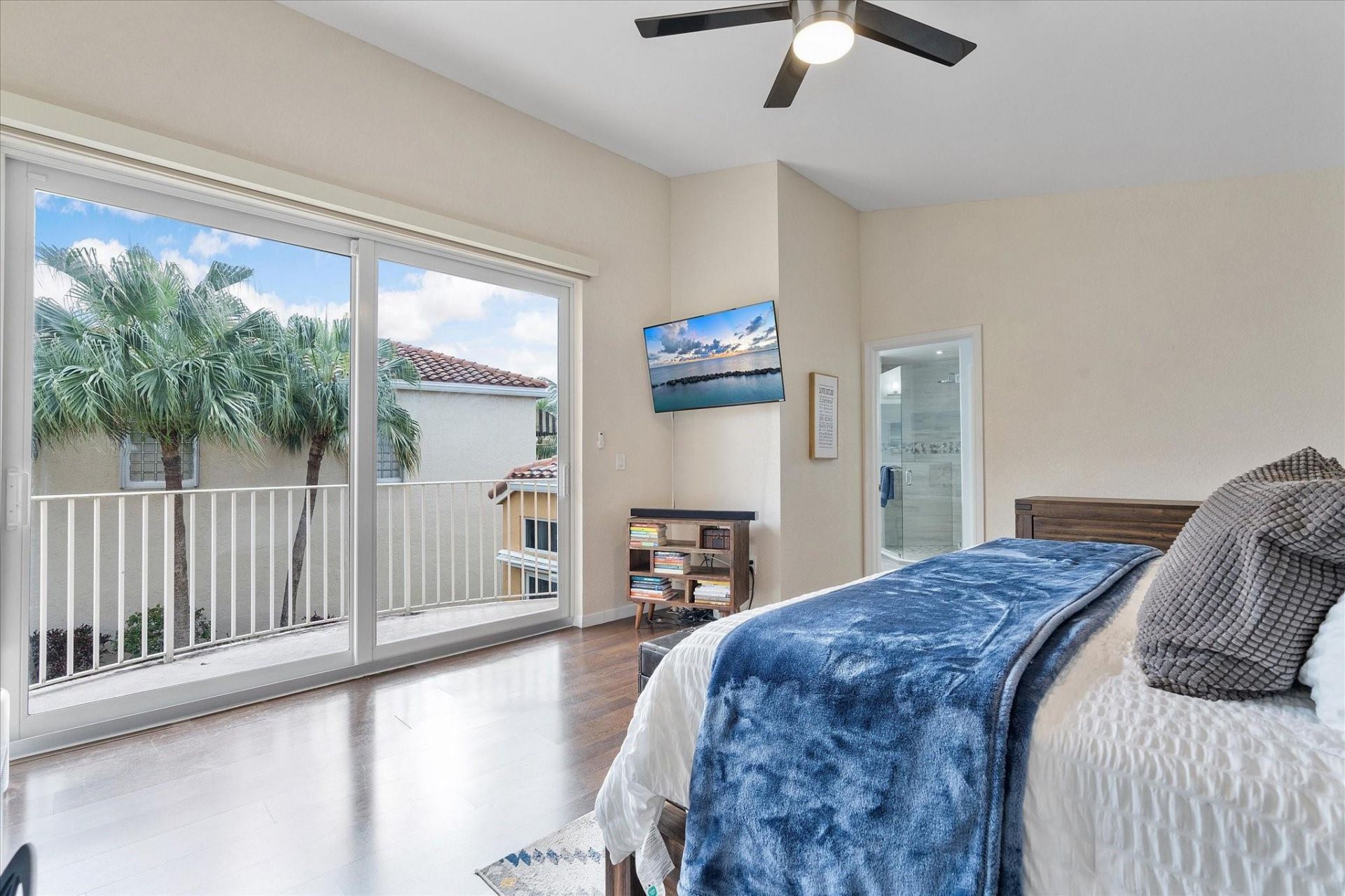 15561 NW 12th Pl, Pembroke Pines, FL 33028 Photo