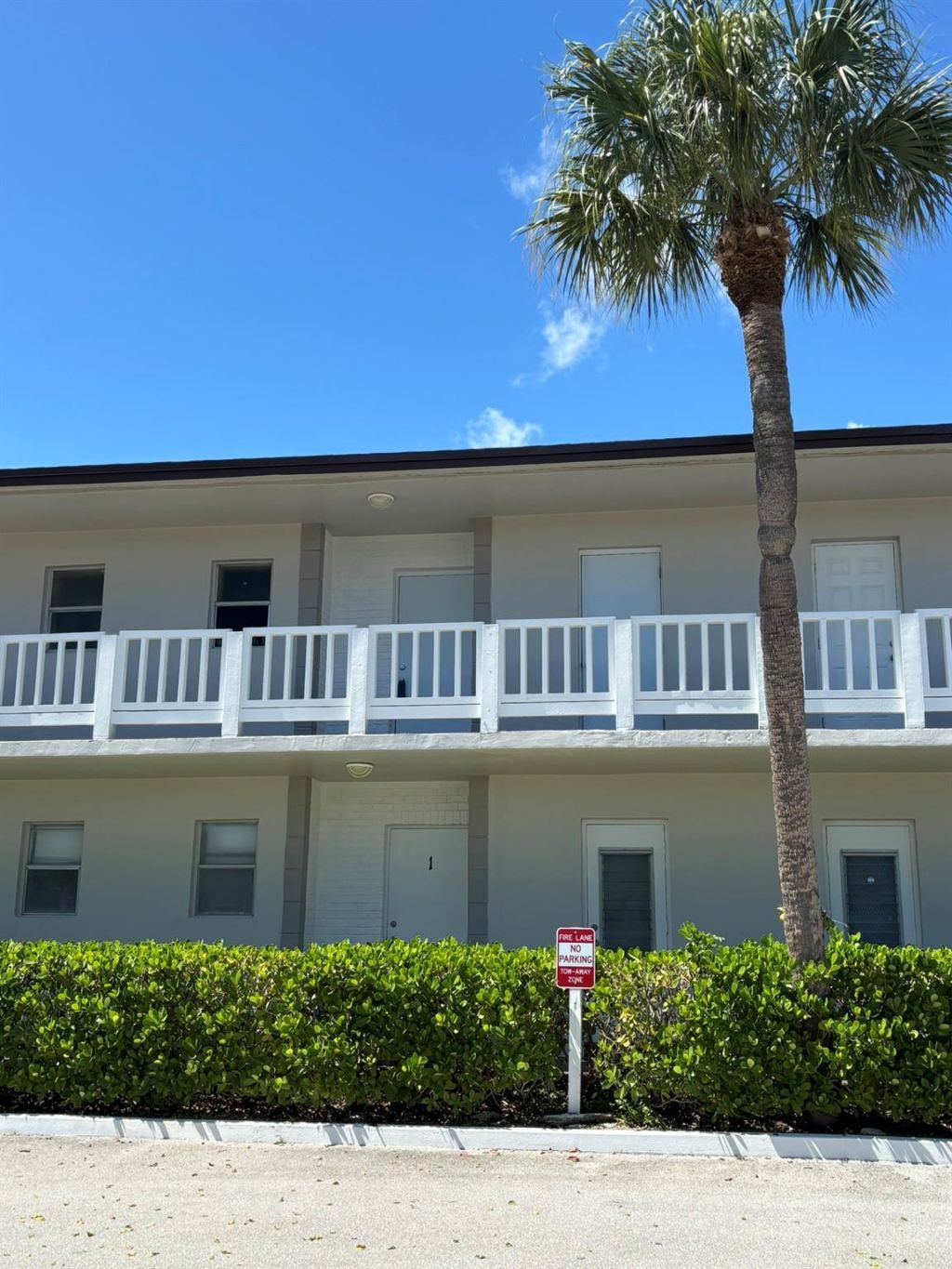 440 SE 2nd Avenue, Unit 21, Deerfield Beach, FL 33441 Photo