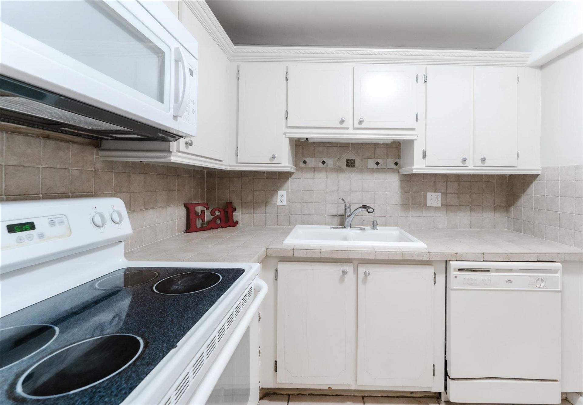 1811 Jefferson Street, Unit 304, Hollywood, FL 33020 Photo