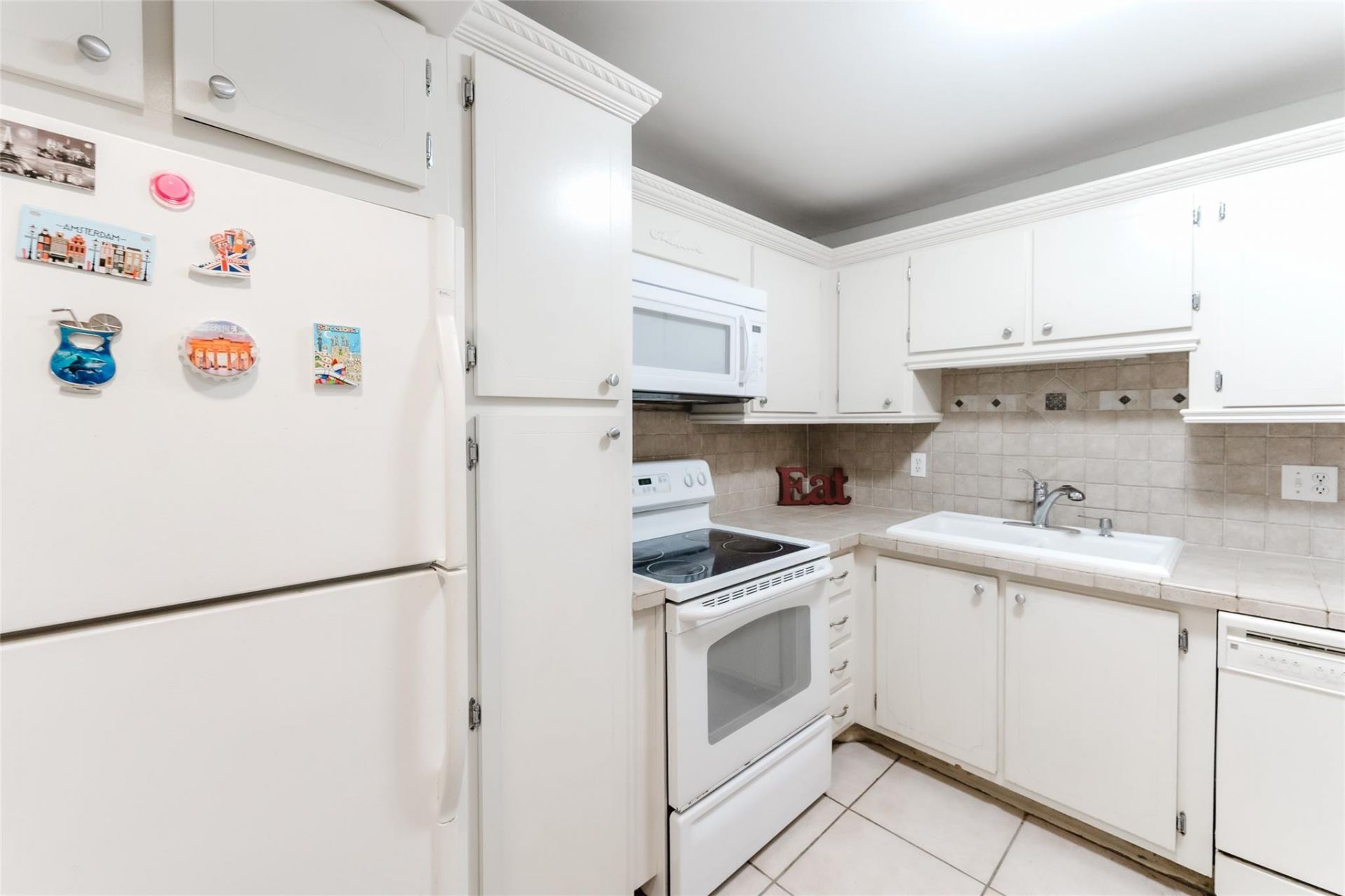 1811 Jefferson Street, Unit 304, Hollywood, FL 33020 Photo