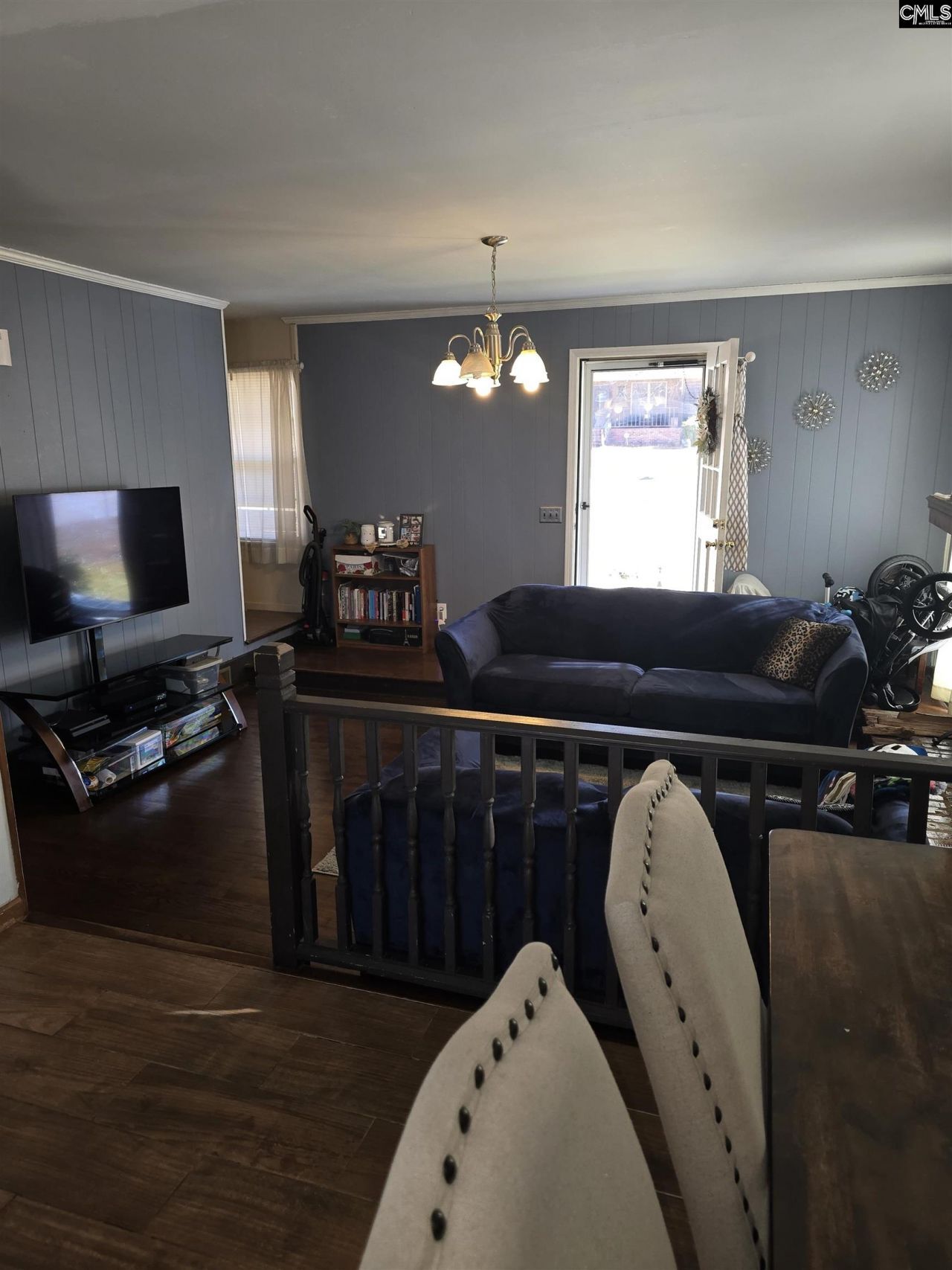 2101 Bedford Way Photo 7