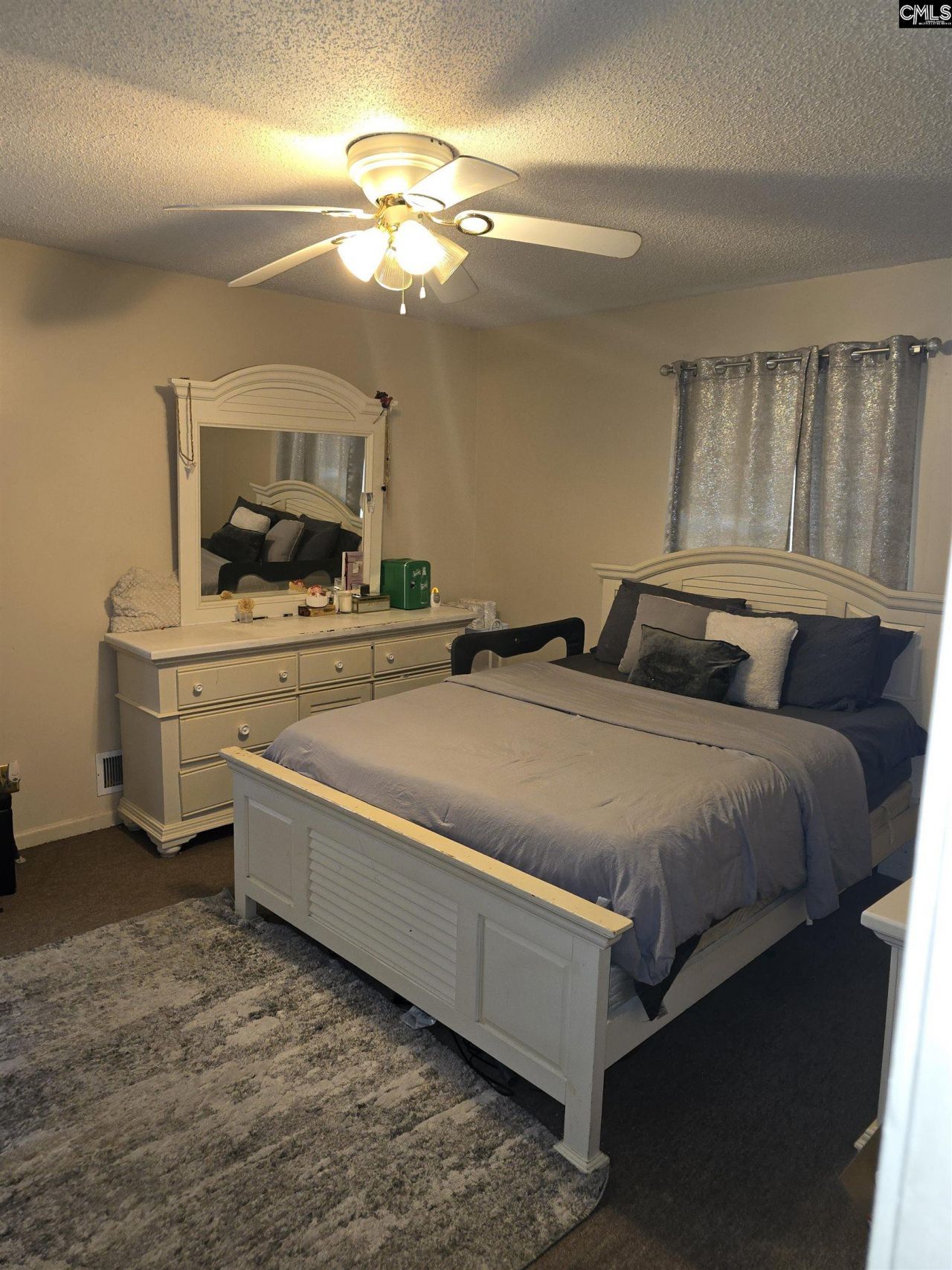 2101 Bedford Way Photo 9