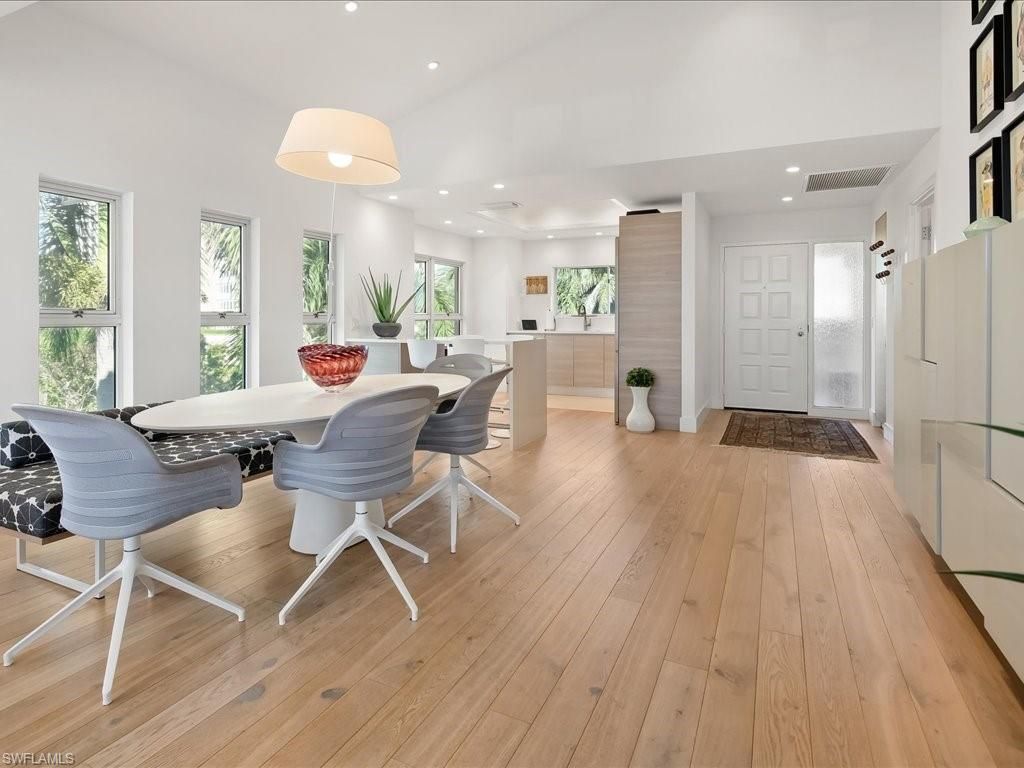 4500 Gulf Shore Blvd N, Unit 1-311, Naples, FL 34103 Photo